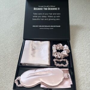 NEW Blissy pink Dream king size set pillowcase scrunchies eye mask